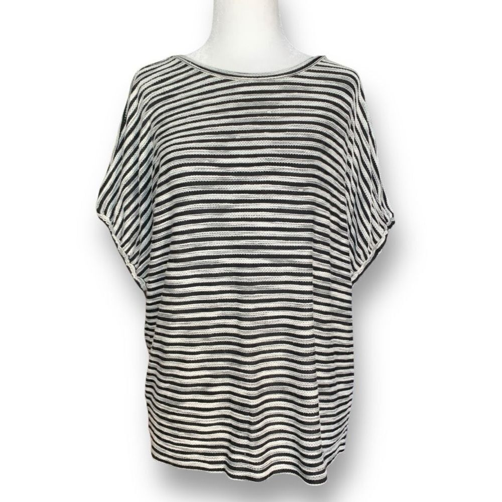 Anne Taylor Loft Knit‎ Top Black White Striped Short Sleeve Crewneck